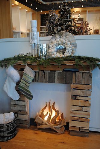 8 chimeneas falsas para que llegue Santa esta Navidad 5