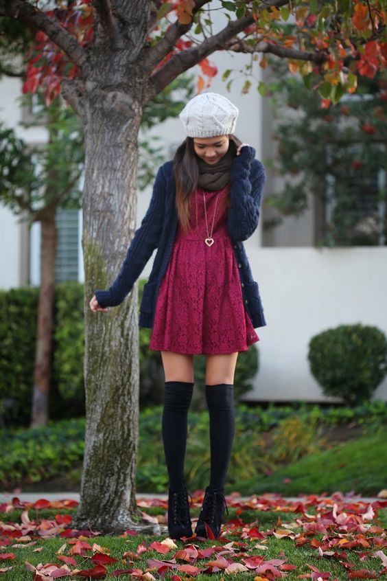 10 outfits con calcetines largos para verte más alta 0