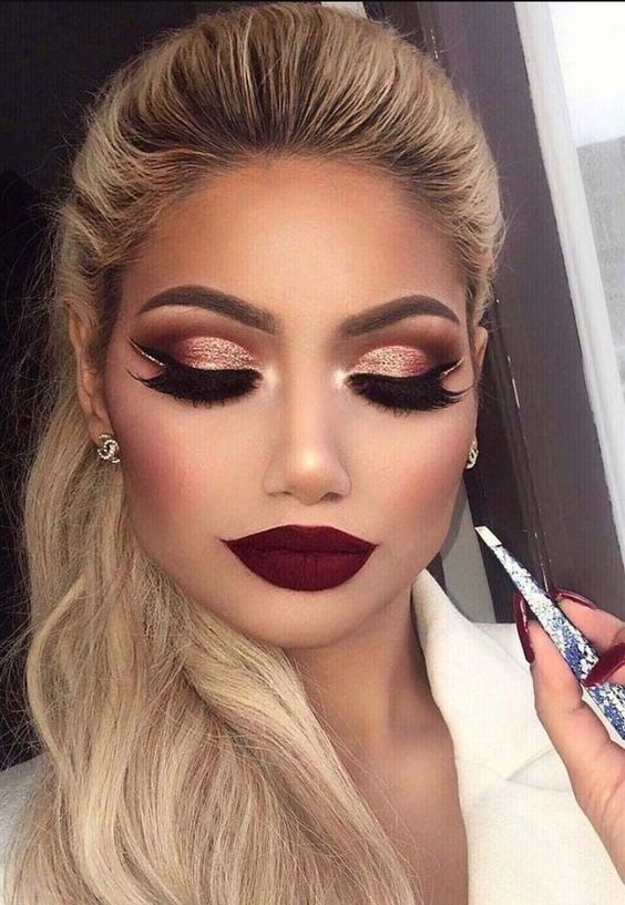 10 looks con labios rojos para tus fiestas navideñas 5