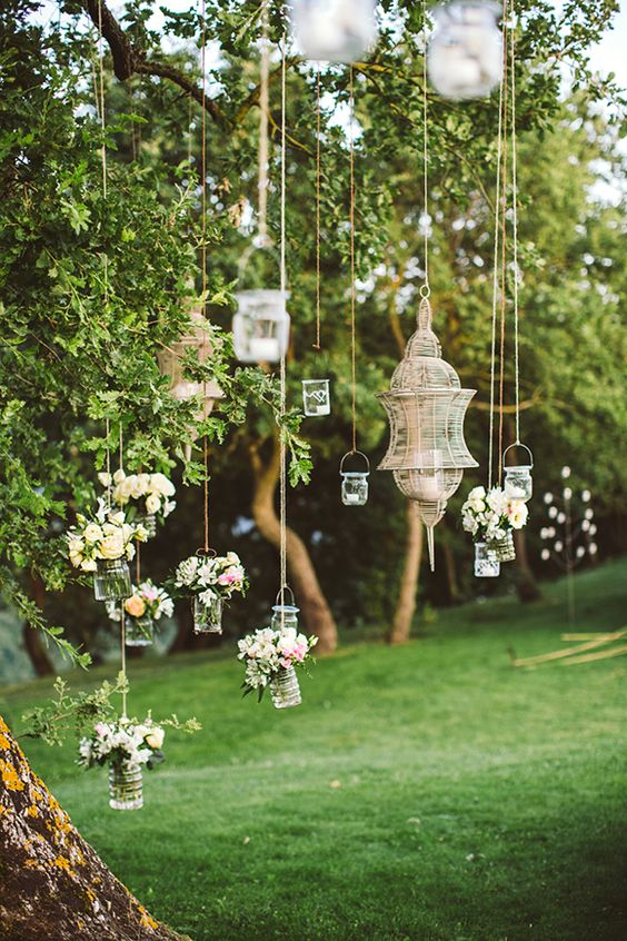 10 ideas de decoraciones de luces para tu boda en jardín | Mujer de 10