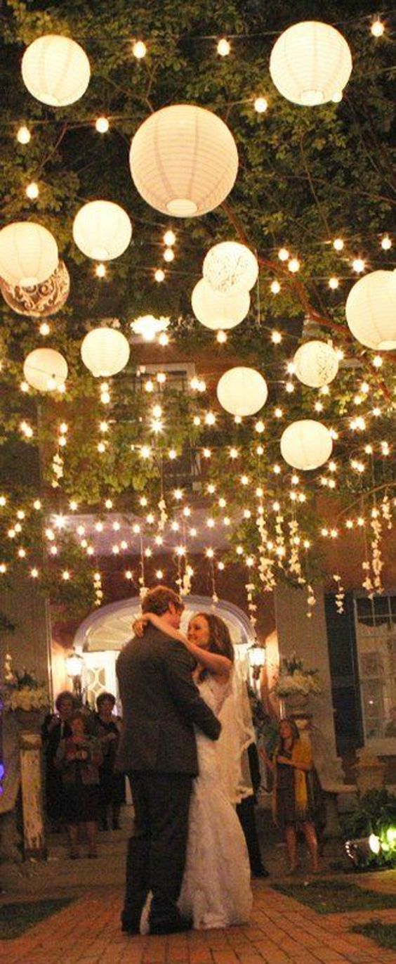 iluminacion-en-bodas-de-jardin