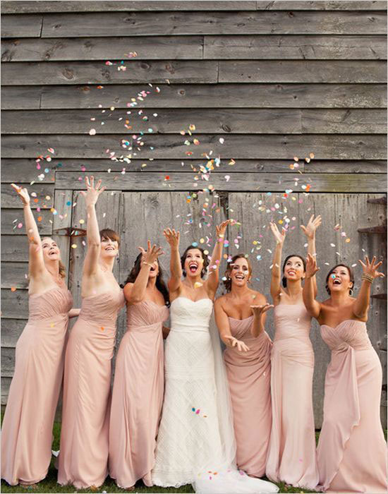 Color-del-vestido-de-las-damas-de-honor