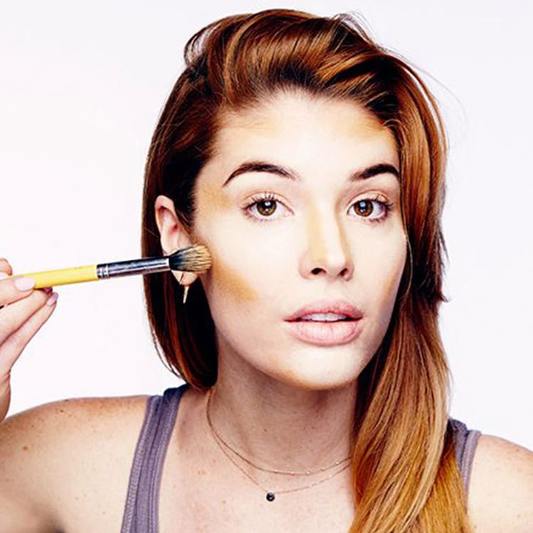 7 trucos para disimular los cachetes con maquillaje