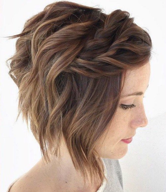 10 peinados de cabello suelto para asistir a una boda 6