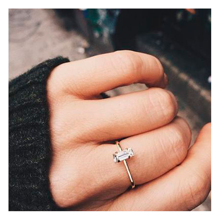Qué anillo de compromiso te queda según tu tipo de dedos
