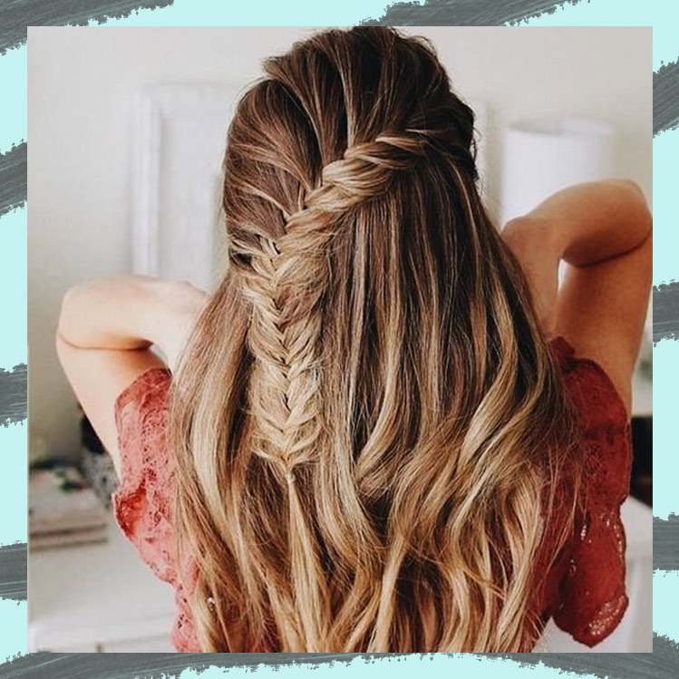 10 peinados de cabello suelto ideales para cualquier fiesta