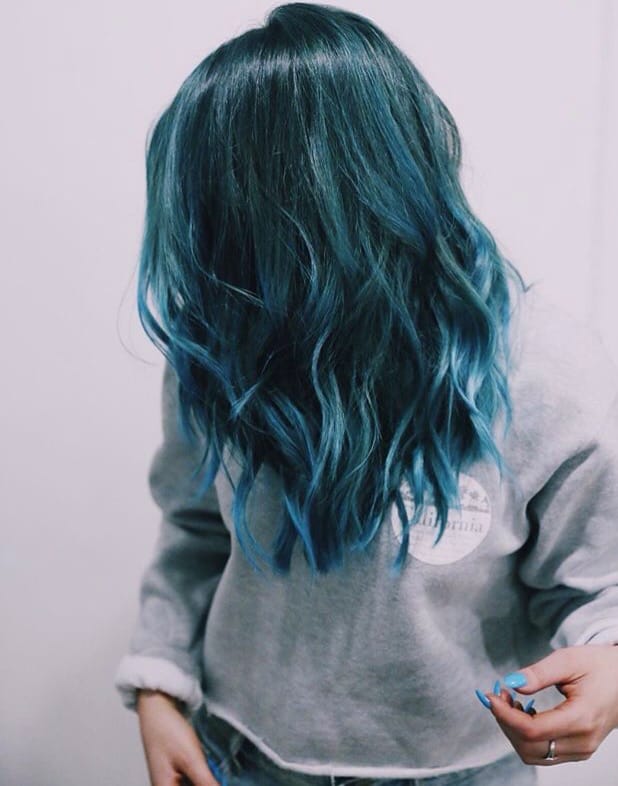 Colores fantasía para cabello oscuro que te encantarán 0