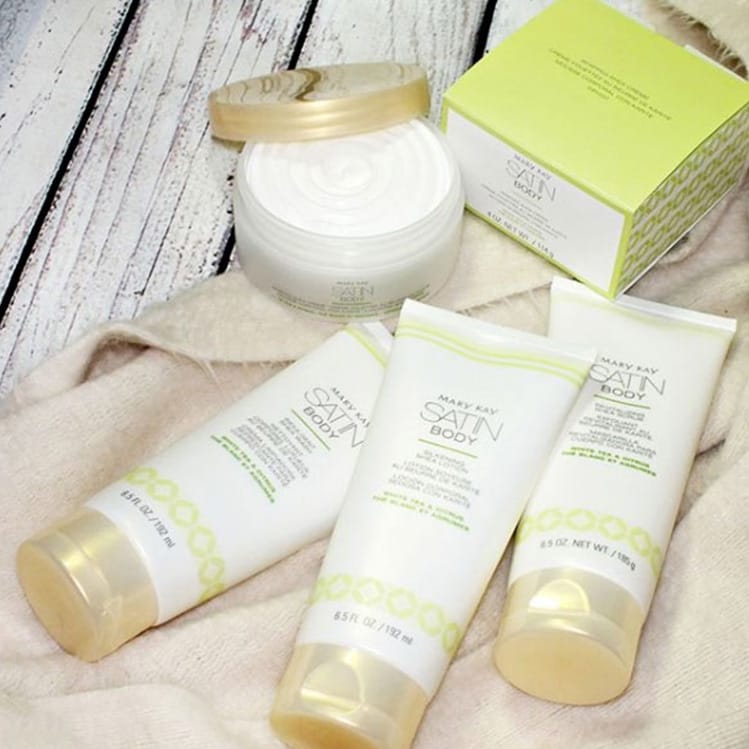 Llévate un increíble kit de la Colección Satin Body de Mary Kay