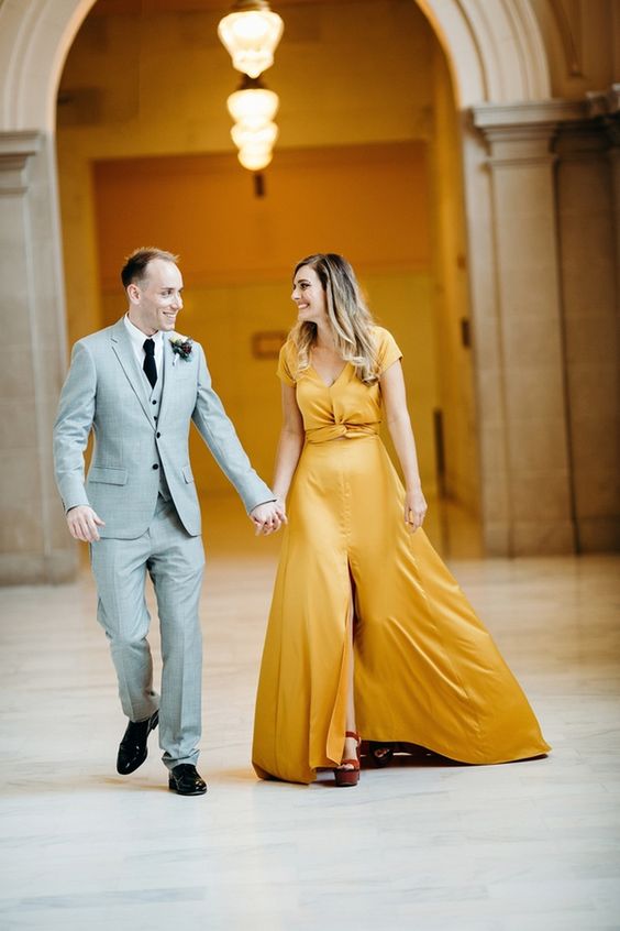 vestido-boda-civil-moderno-2018