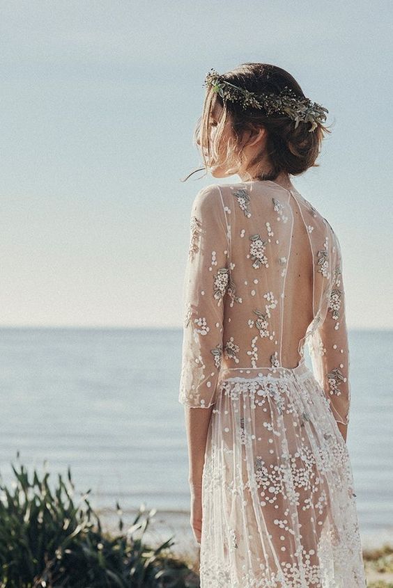 10 vestidos de novia bordados para las novias modernas 5