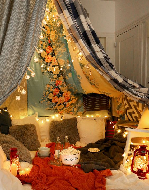 noche-peliculas-romanticas-pareja