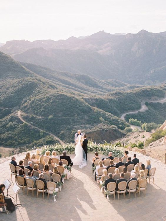 8 ventajas de tener una boda pequeña 6