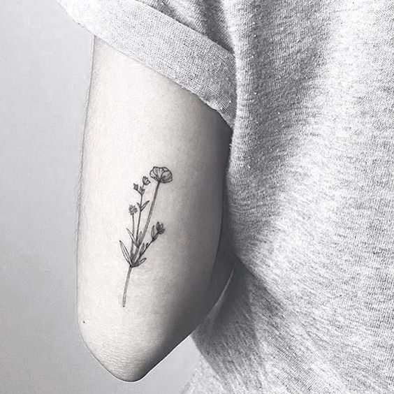 10 ideas de tatuajes para codos que te encantarán 8