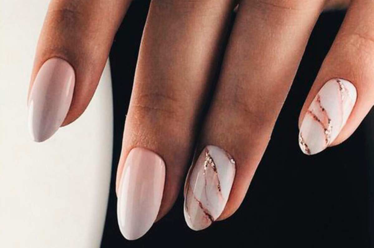 ¿Que color de uñas va bien para cada mes del año?