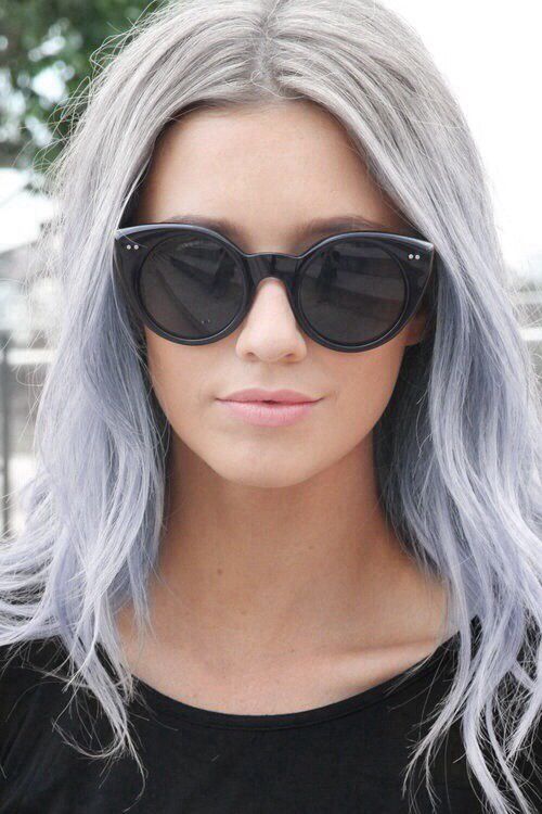 tinte-cabello-gris-lila