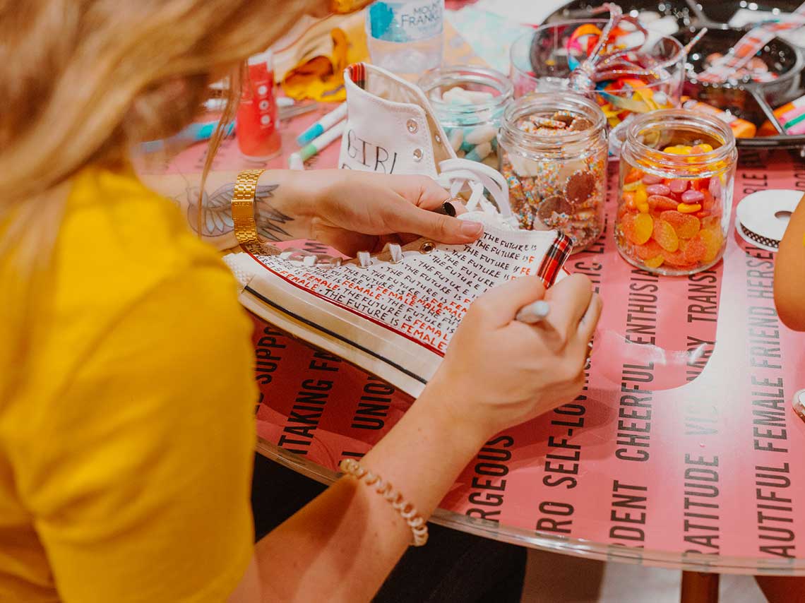 Festeja el día de la mujer con la nueva colección de Converse 1