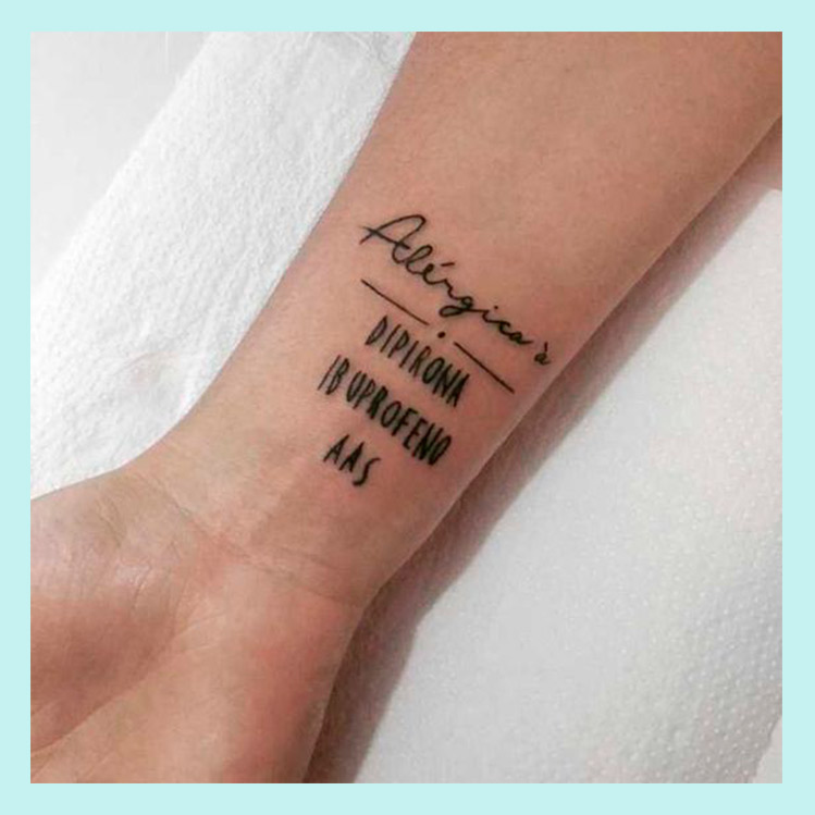 10 tatuajes con alerta médica que podrían salvarte la vida