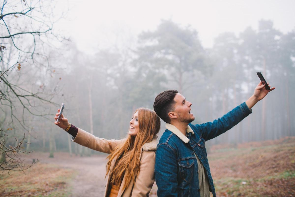 Mensajes de texto pareja estable