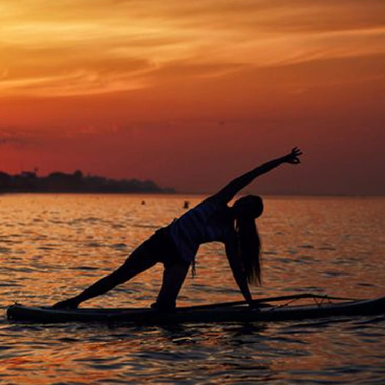Donde y cómo puedes empezar a practicar yoga