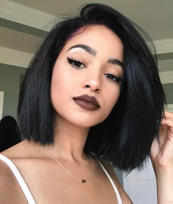 10 Ideas de maquillaje para chicas de cabello negro 1