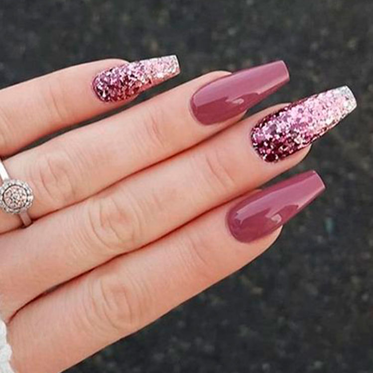 10 diseños de uñas elegantes para ir a una boda