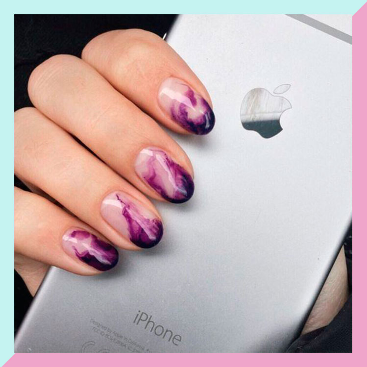Glossy nails: la glamurosa tendencia de uñas que te encantará