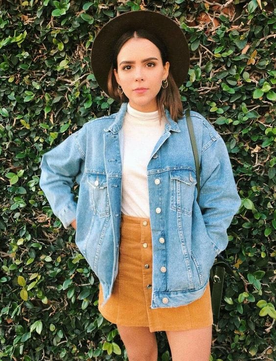 outfit con falda para la universidad