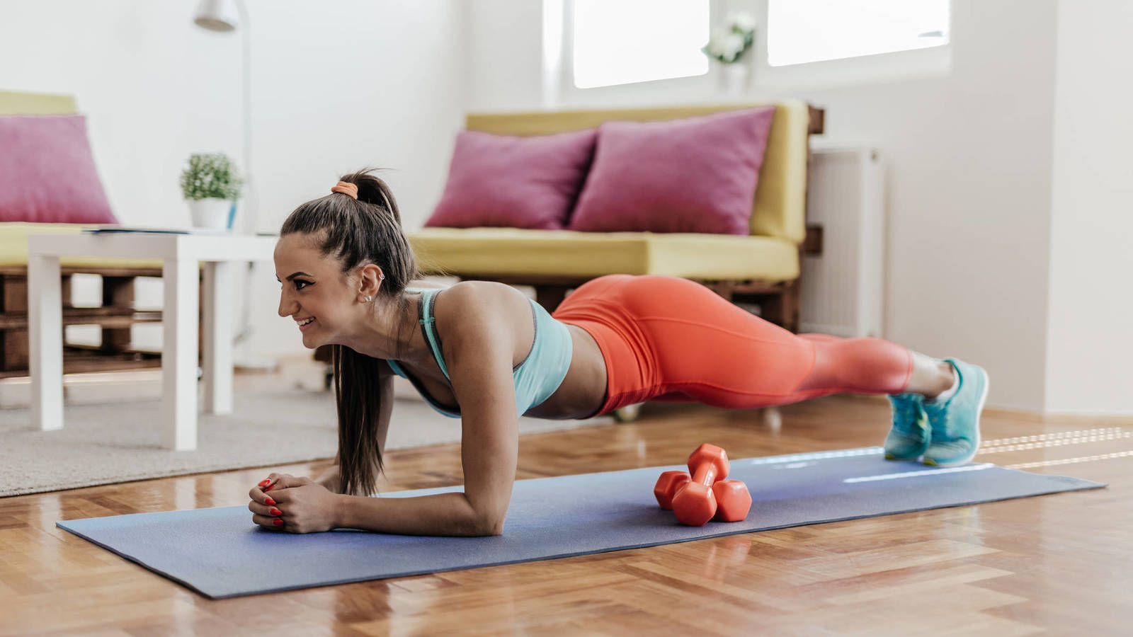 Rutina de 15 minutos para abdomen plano que puedes hacer en casa 0