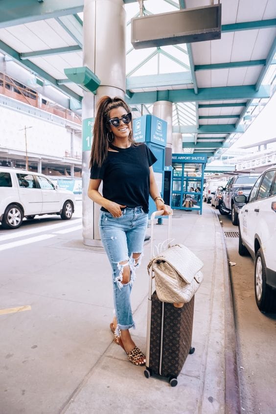 outfits para viajar en avion comodamente