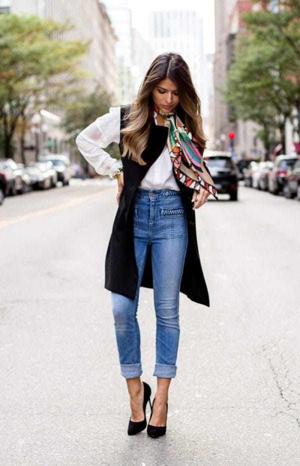 10 outfits elegantes con jeans perfectos para ir a trabajar | de