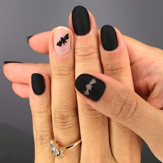10 diseños de uñas elegantes para Halloween 1