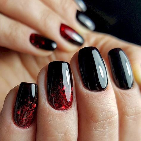 10 diseños de uñas elegantes para Halloween 5