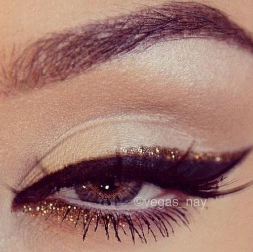 10 ideas de maquillaje glitter para tu cena de navidad 1