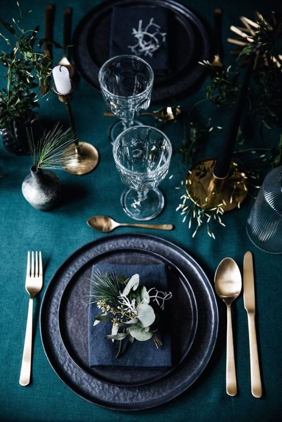 10 ideas de decoración de mesa navideña elegante 3