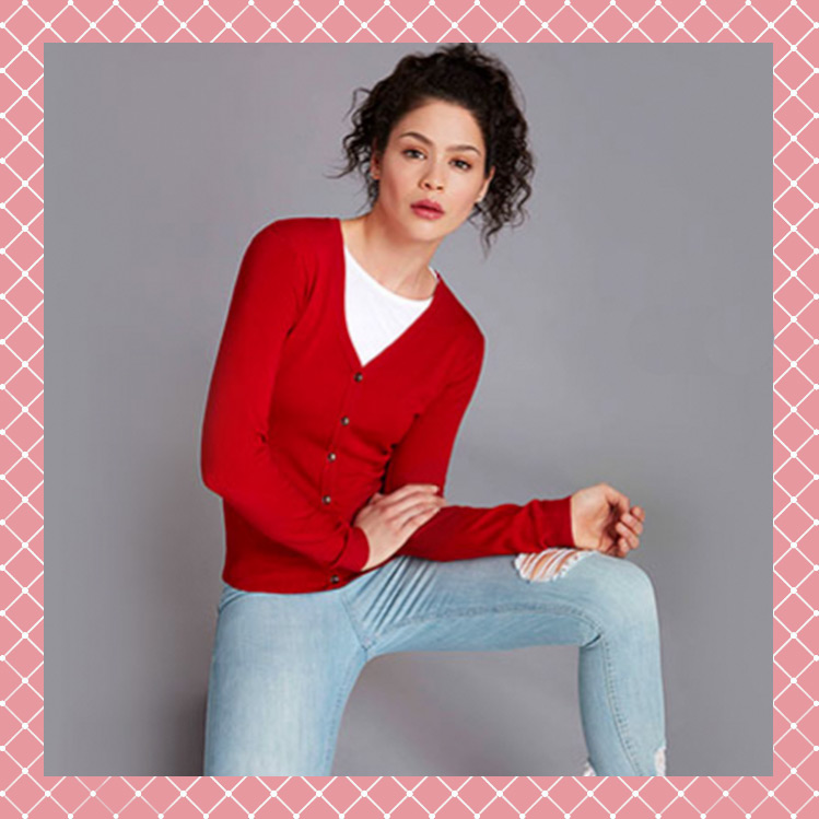 5 outfits increíbles de temporada que puedes comprar a bajo precio