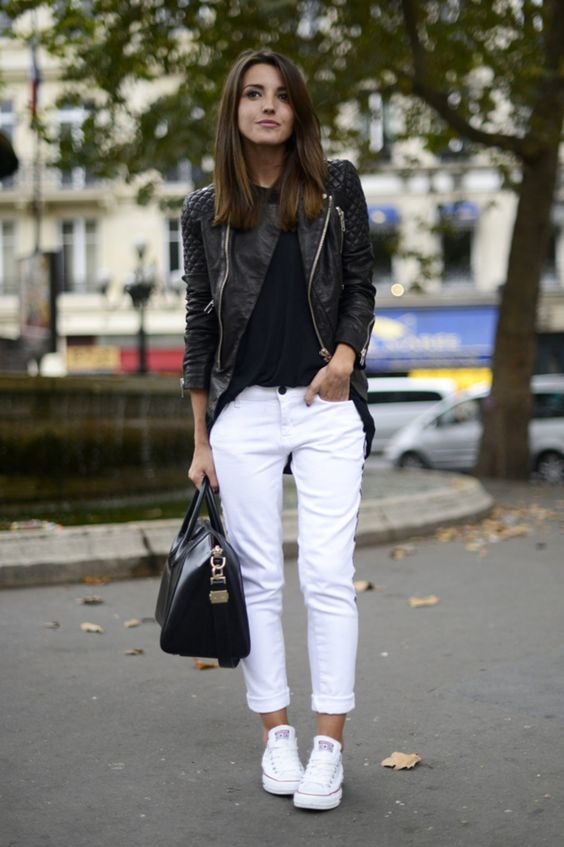 10 outfits de invierno para lucir tus tenis blancos 19