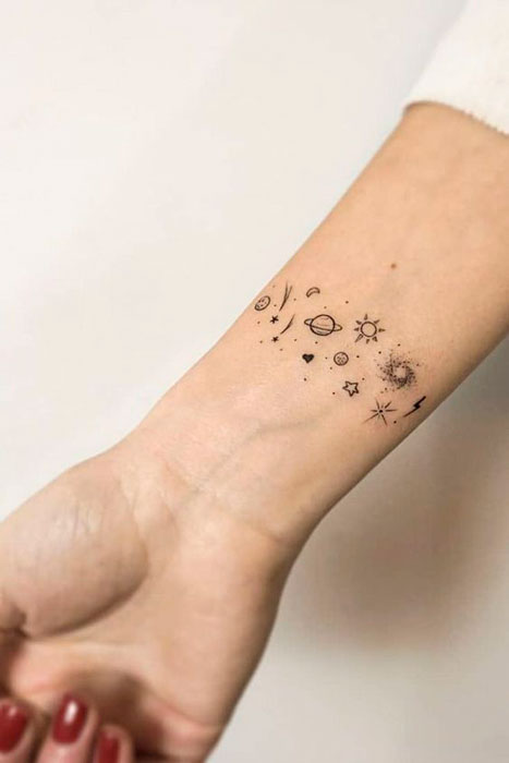 10 ideas de tatuajes astrológicos discretos y fascinantes
