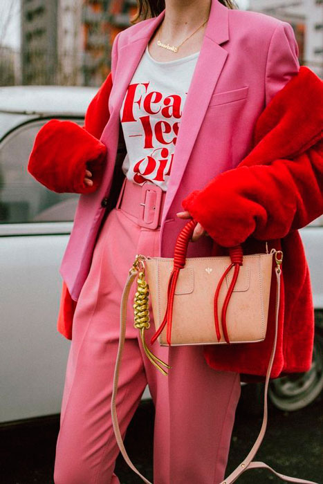 10 increíbles ideas para combinar tus prendas rosas con otros colores