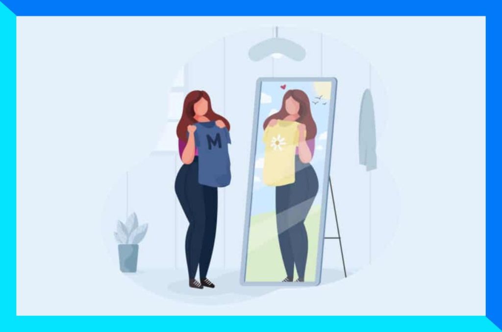 Mujer checándose en el espejo