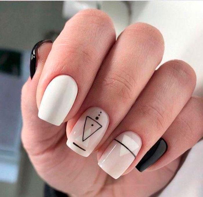 12 auténticas ideas de uñas minimalistas que puedes hacer tú misma