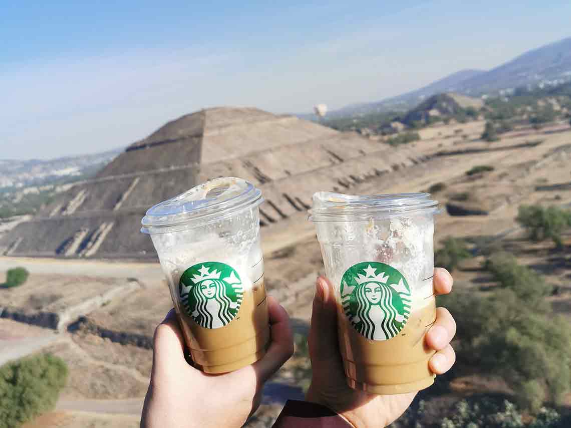Nuevas bebidas frías de Starbucks, ¡cloud macchiato! con más espuma 0