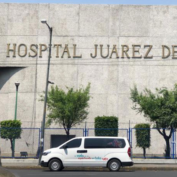 Fundación Devlyn dona batas y lentes de seguridad para Hospitales de México 0