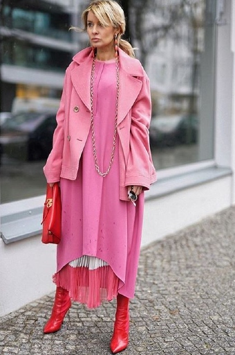 Vestido rosa con botines online