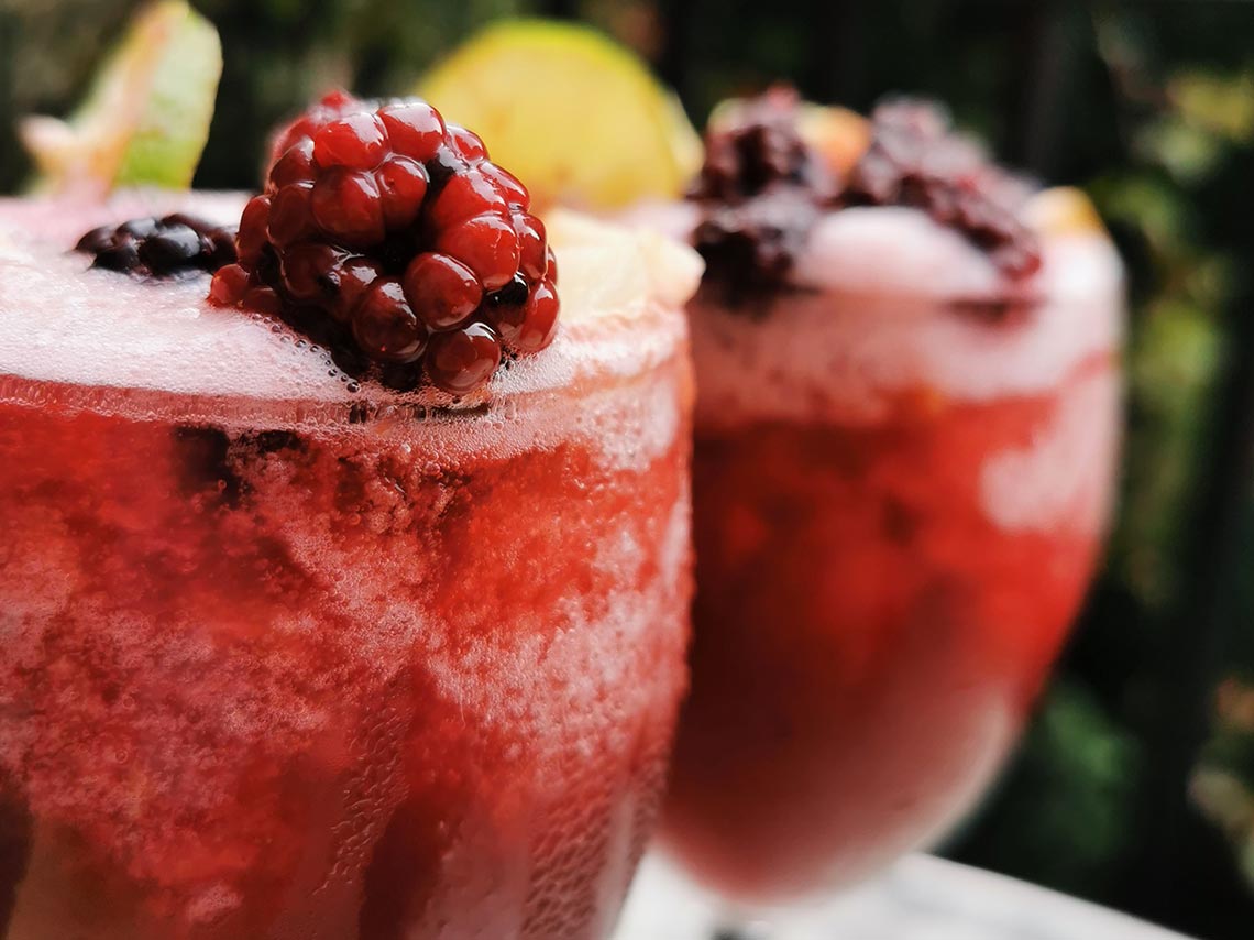 5 bebidas refrescantes y fáciles de hacer con vino tinto 3