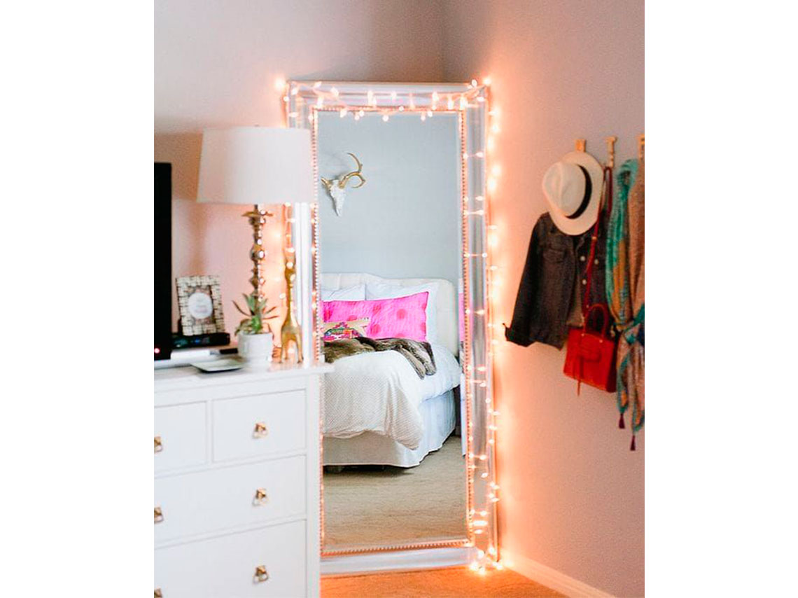 5 ideas para decorar tu cuarto con luces neón 20