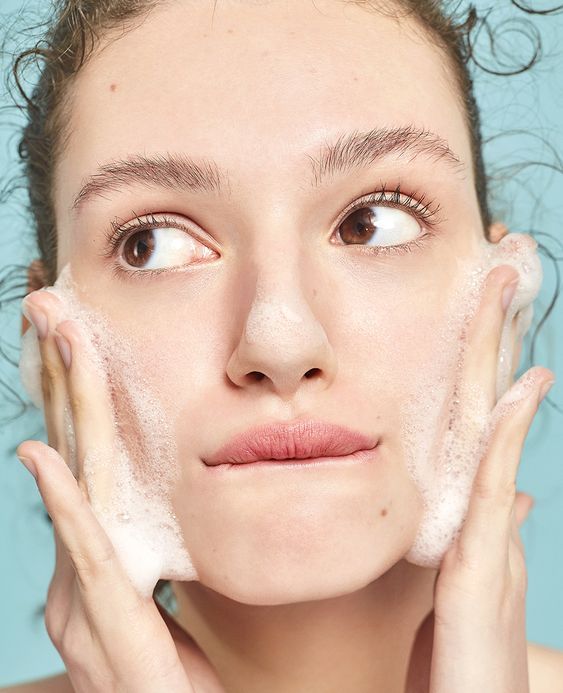 4 productos de skincare que necesitas durante tus 20 0