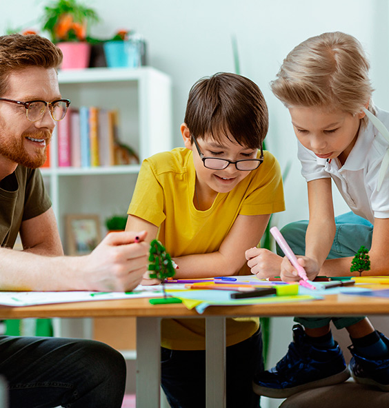 Equípate con lo mejor para el home office y las clases en línea