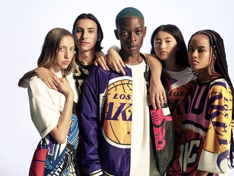 NBA y Bershka se unen para lanzar la colección PLAY UNITE 1