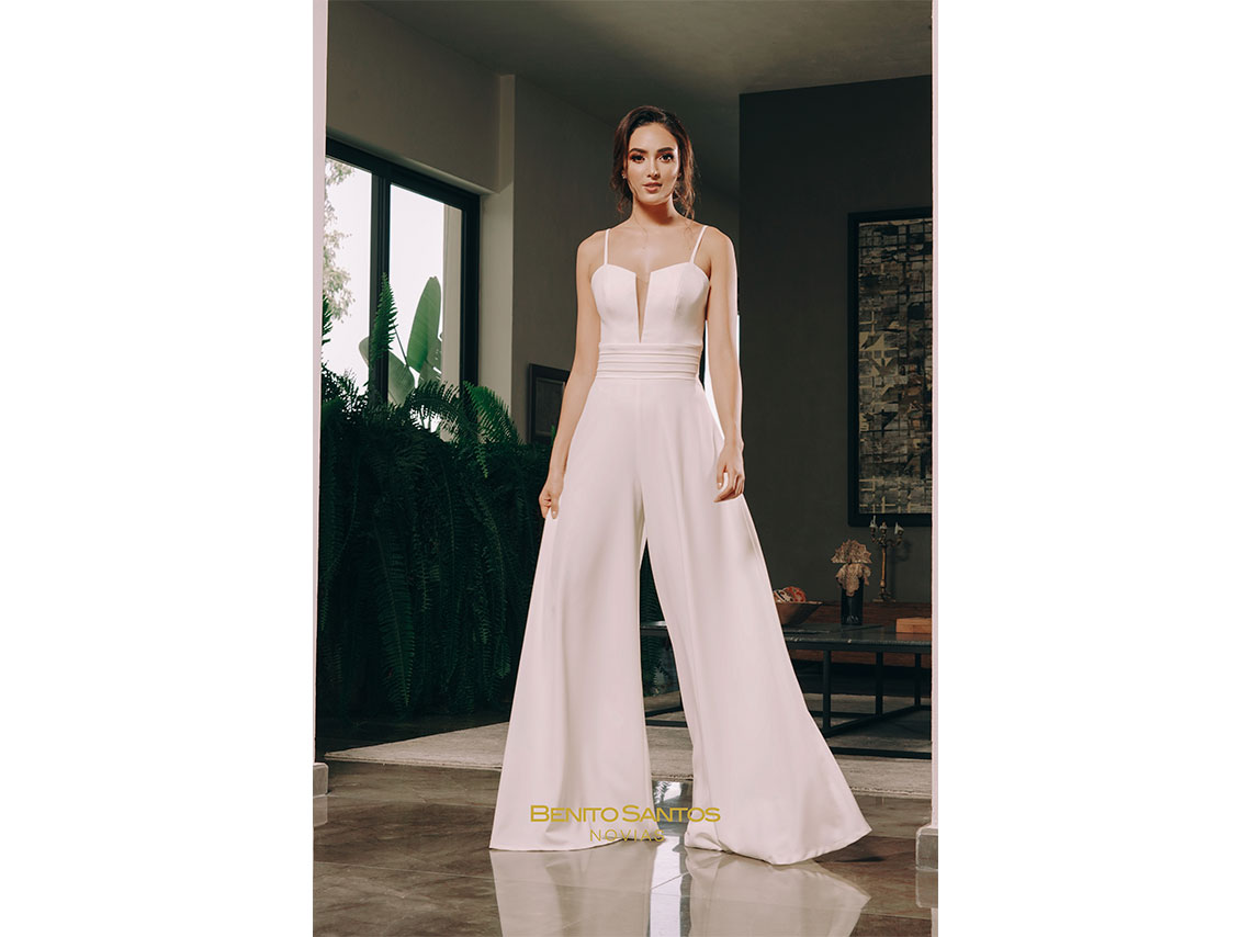 10 vestidos de novia elegantes perfectos para el civil 14