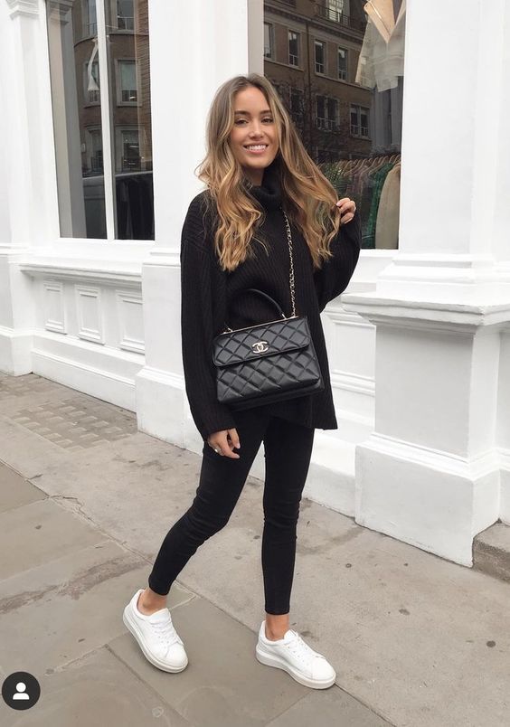 10 outfits con leggins negros para sentirte comoda en invierno